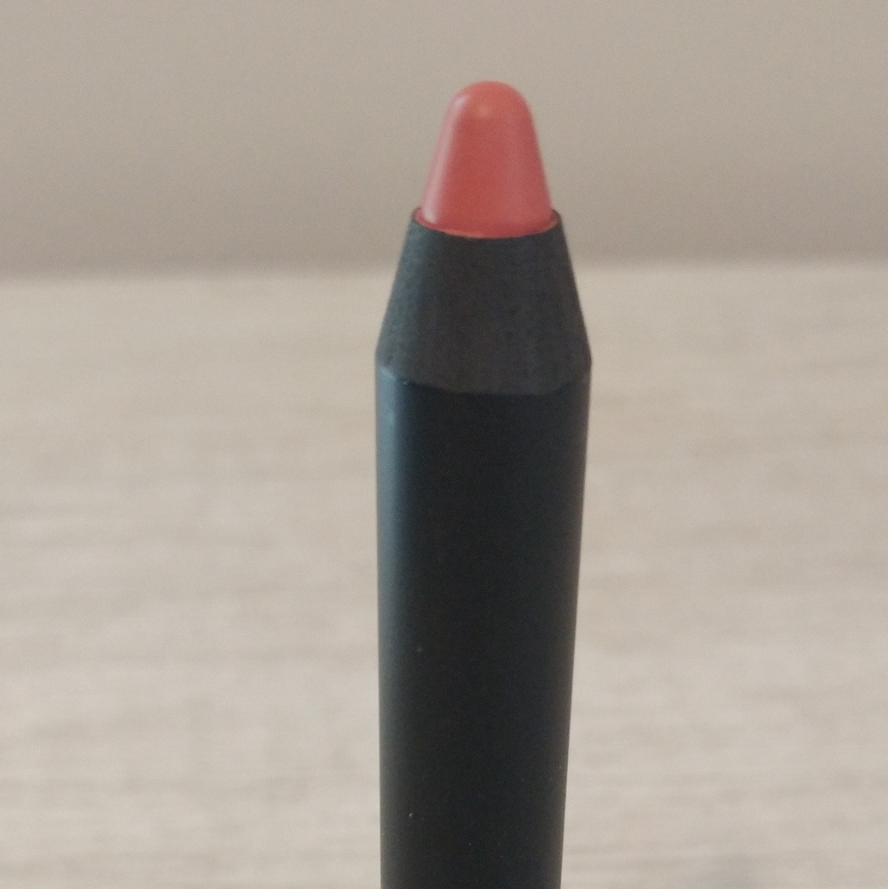 NARS Satin Lip Pencil Full Size in Descanso NIB